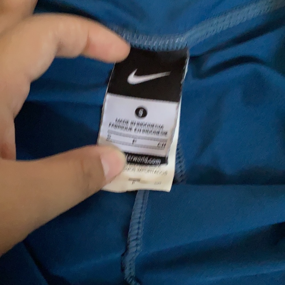Bundle of 4 shorts - Picture 6 of 6